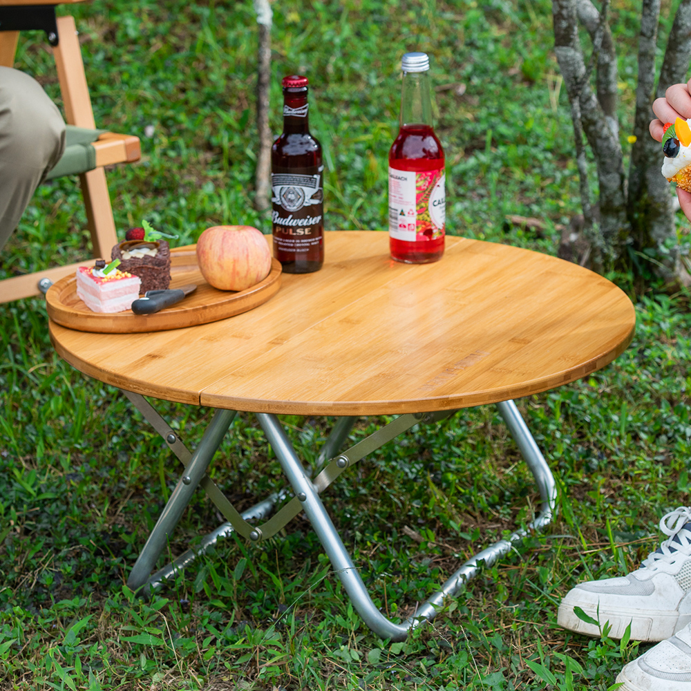 Folding  round camping table